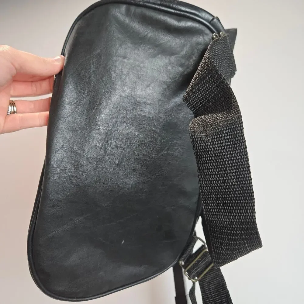 Du Monde Black Faux Leather Cinch Top Backpack Full Size Commuter Travel‎